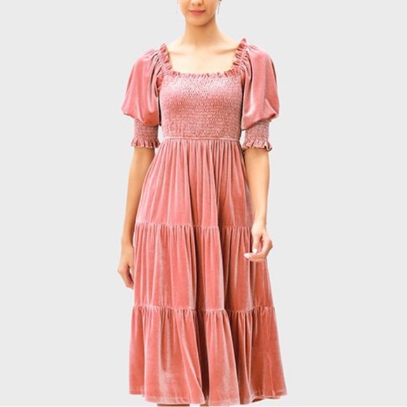 🎉HP🎉 New Pink Velvet Smocked Tiered Midi w/Puff Sleeves XL - Picture 6 of 9